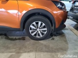  Peugeot  2008 PEUGEOT  / 2019 / 5P / CROSSOVER BLUEHDI 100 ACTIVE S/S #17