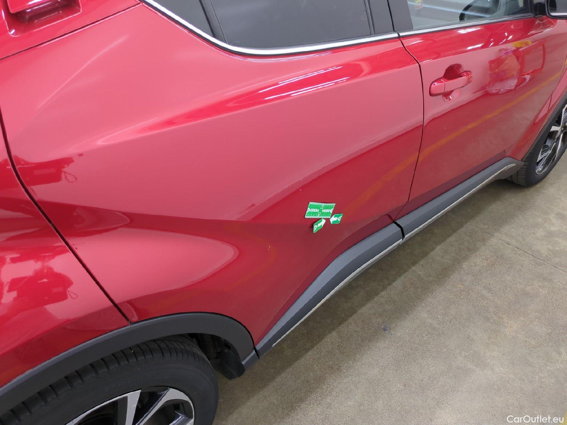  Toyota  C-HR TOYOTA  / 2016 / 5P / SUV 2.0 HYBRIDE 184 COLLECTION #25