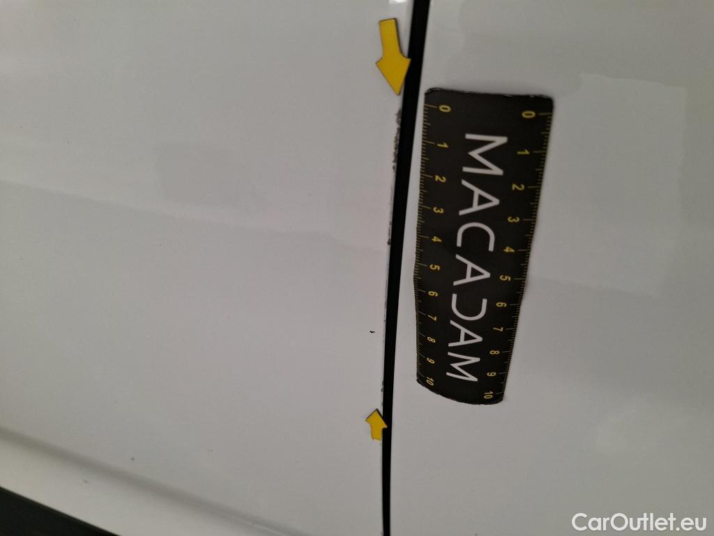  Citroen  C5 CITROEN  Aircross / 2022 / 5P / SUV PureTech 130 S&S BVM6 Live #2