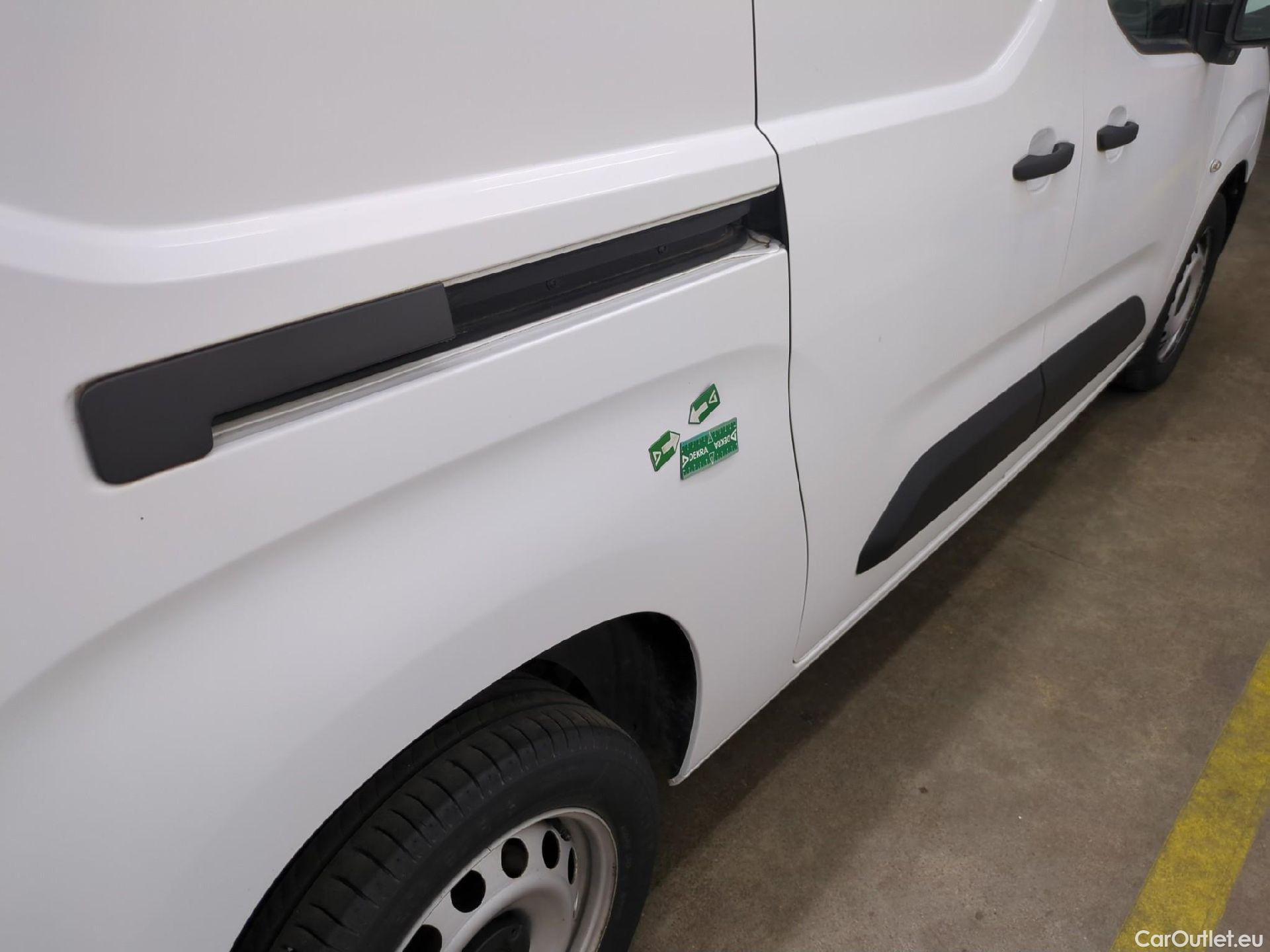  Citroen  Berlingo  Fourgon Driver XL 950 1.5 BlueHDi 130CV BVM6 E6dT #12