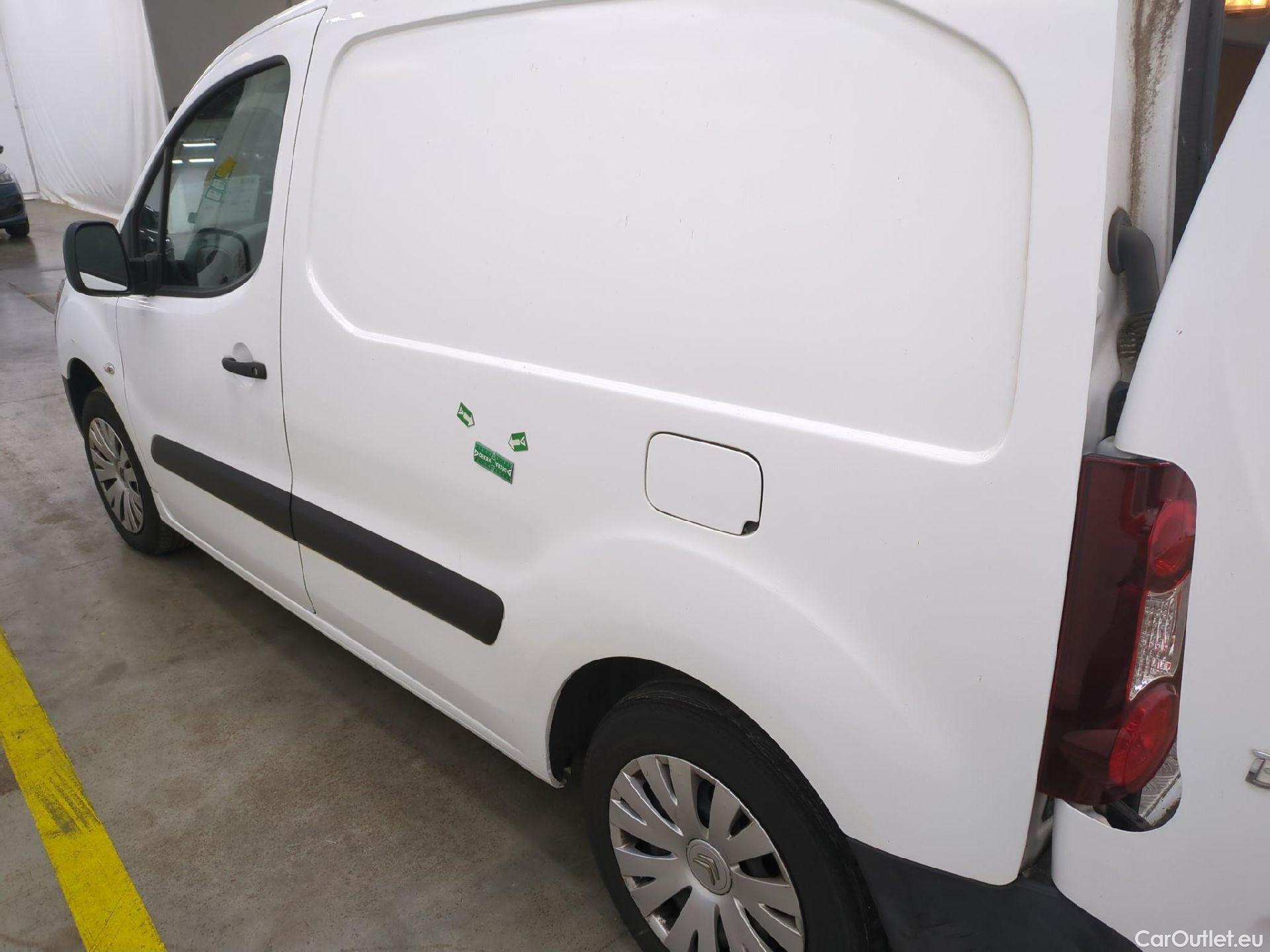  Citroen  Berlingo  Fourgon Business L1 (Court) 1.6 BlueHDi 100CV BVM5 E6 #19