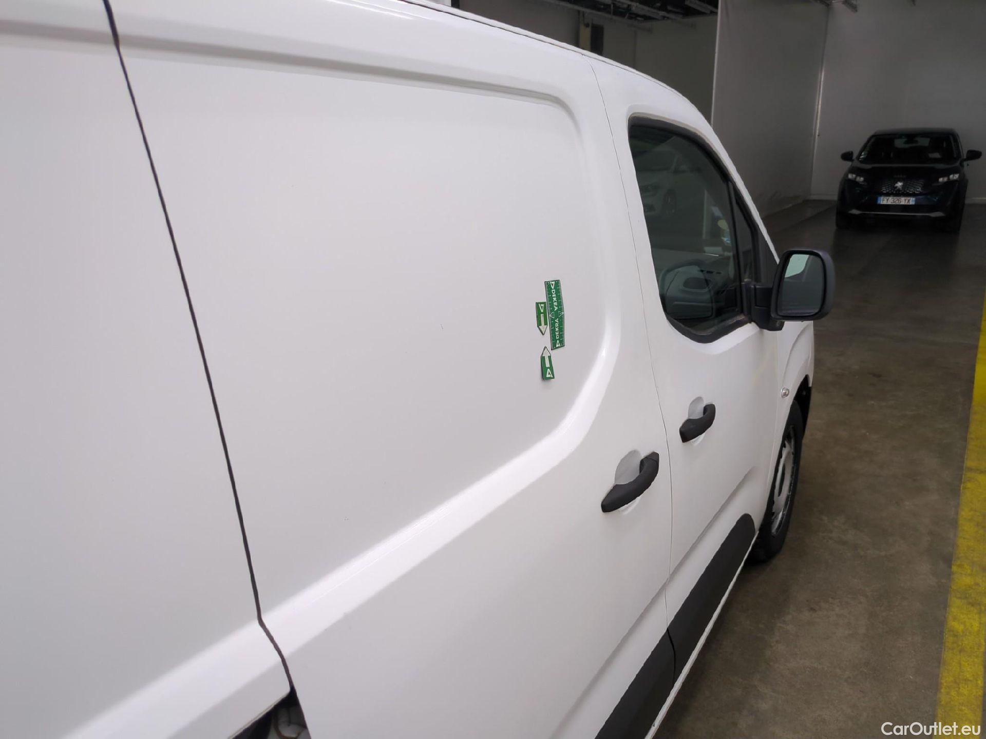  Citroen  Berlingo  Fourgon Driver XL 950 1.5 BlueHDi 130CV BVM6 E6dT #13