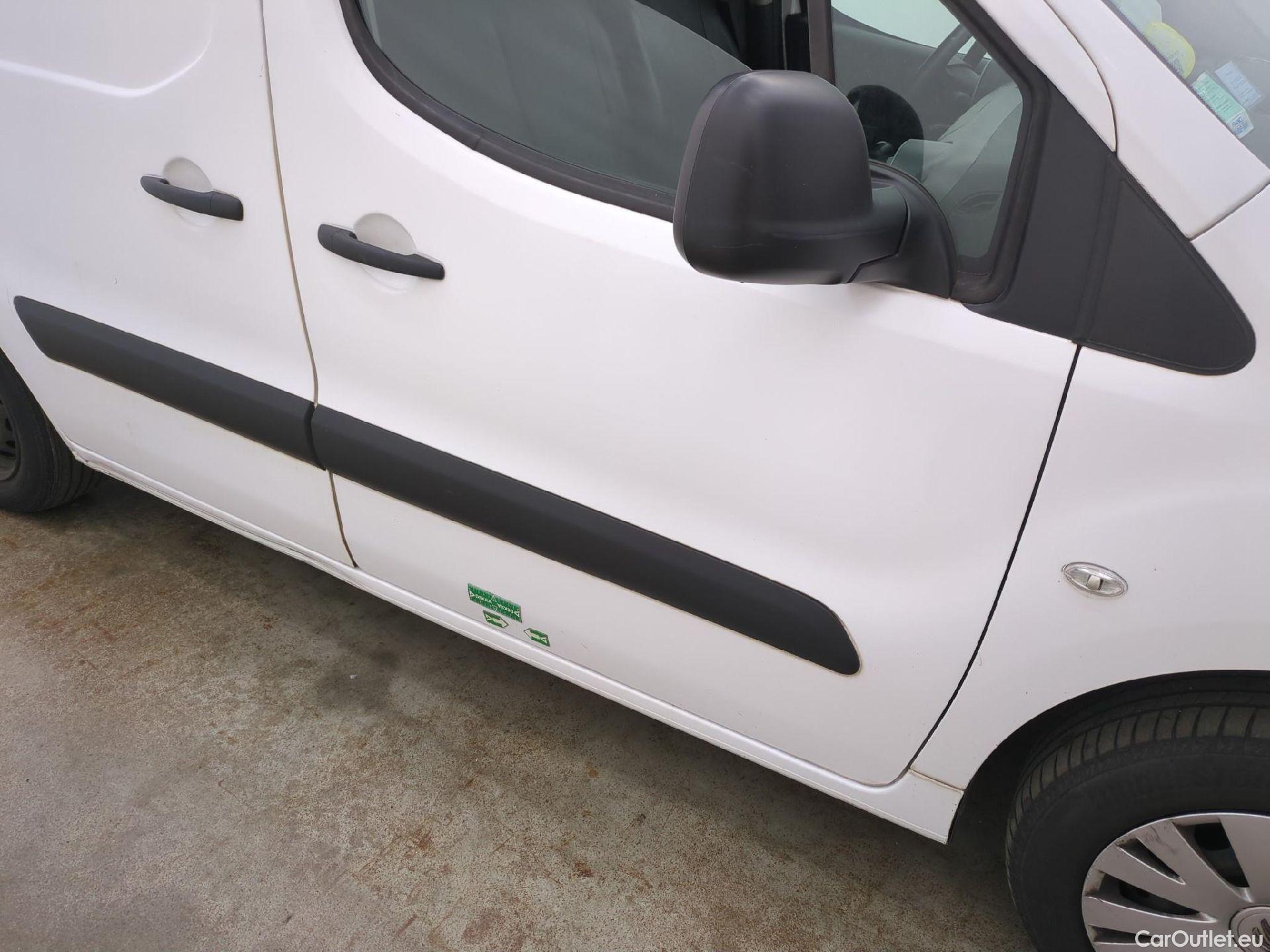  Citroen  Berlingo  Fourgon Business L1 (Court) 1.6 BlueHDi 100CV BVM5 E6 #45
