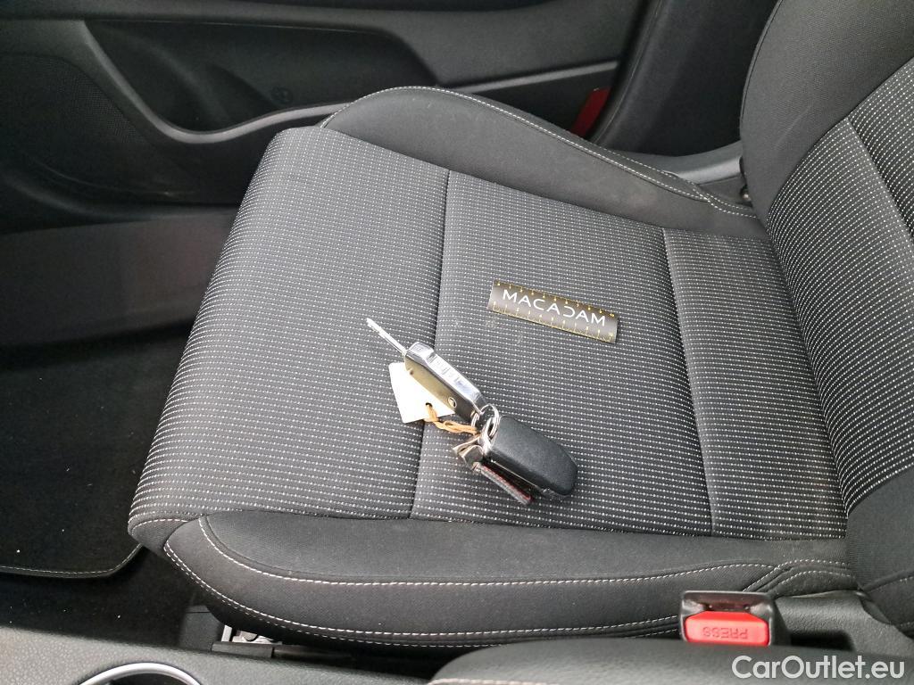  KIA  Sportage  Active 2WD 2.0 CRDi 135CV BVA7 E6 #16