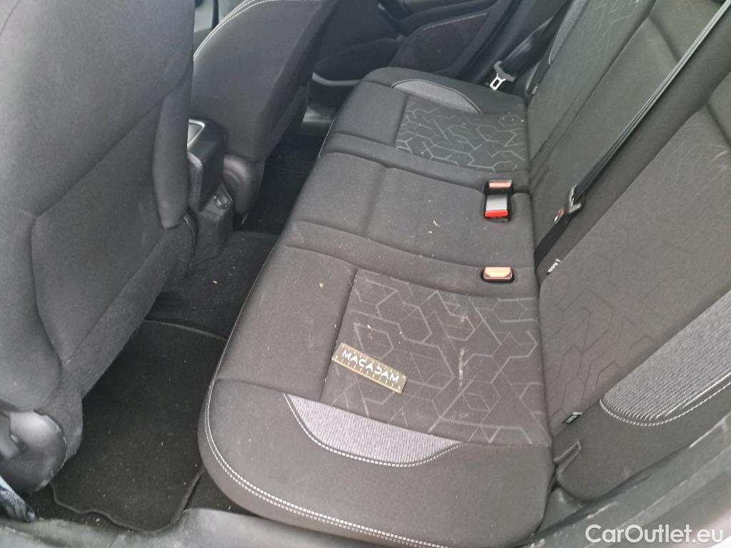  Peugeot  2008  Active Business 1.5 HDi 100CV BVM5 E6dT #42