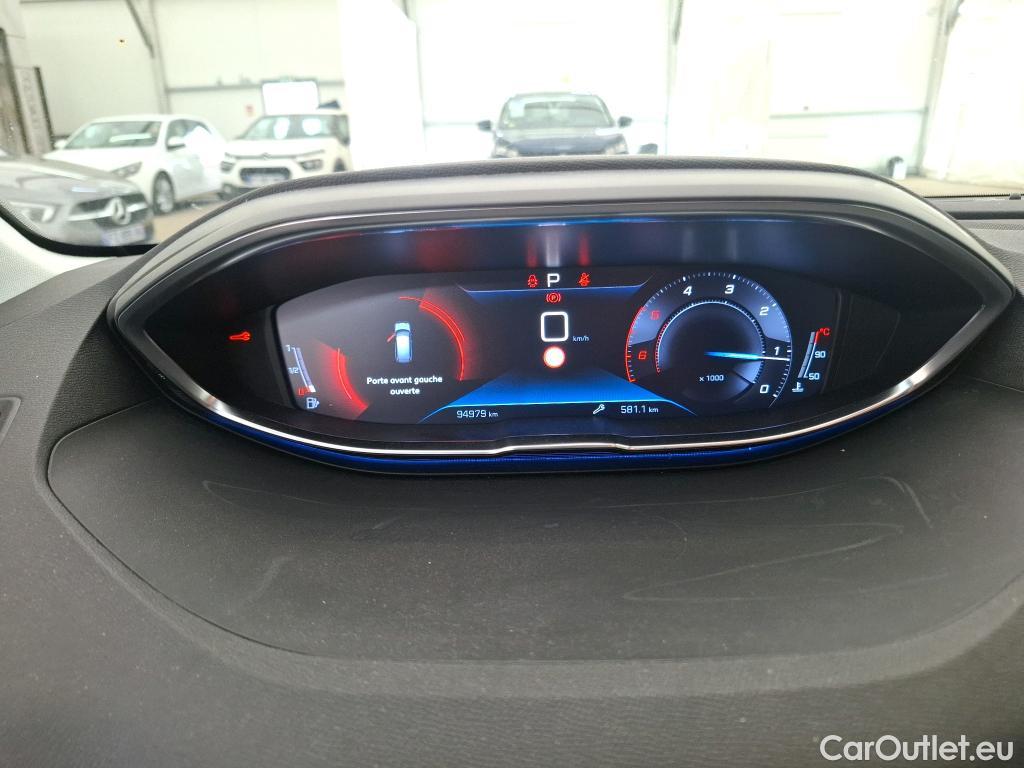  Peugeot  5008  Active Business 1.5 HDi 130CV BVA8 7 Sieges E6dT #59