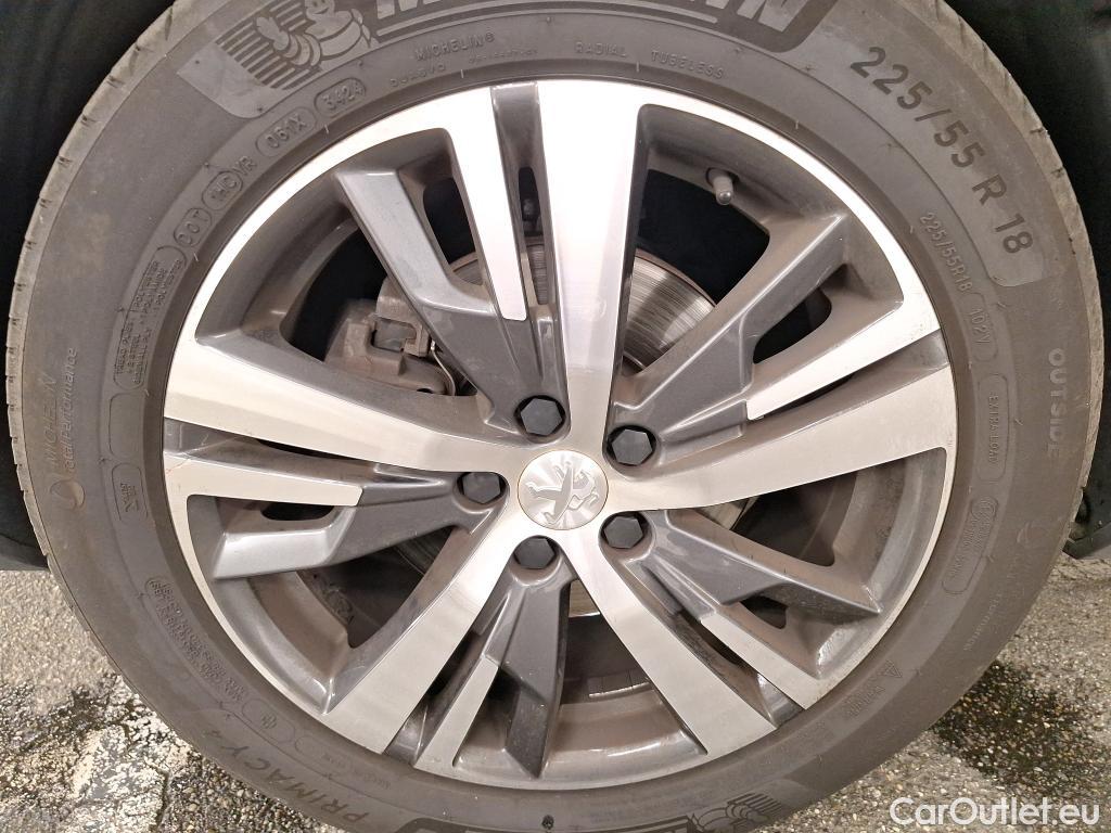  Peugeot  5008  Allure 1.2 PureTech 130CV BVM6 7 Sieges E6d #5
