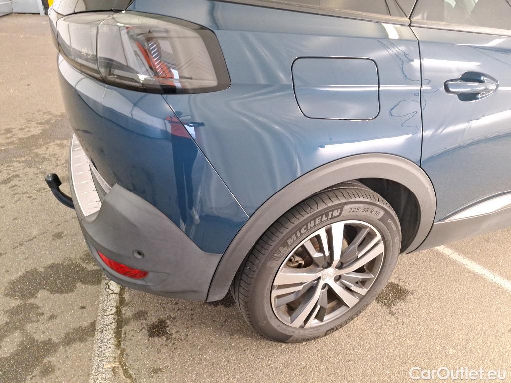  Peugeot  5008  Allure 1.2 PureTech 130CV BVM6 7 Sieges E6d #7