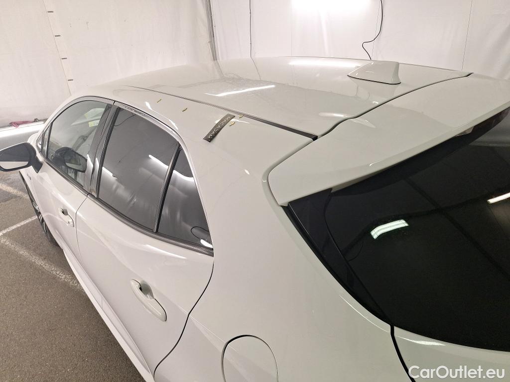  Toyota  Corolla TOYOTA  / 2018 / 5P / Berline Hybride 122h Design #39