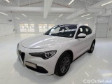  Alfa Romeo   STELVIO ALFA ROMEO / 2017 / 5P / SUV 2.2 TURBO DIESEL 160CV BUSINESS AT8 RWD 