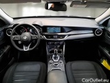  Alfa Romeo   STELVIO ALFA ROMEO / 2017 / 5P / SUV 2.2 TURBO DIESEL 160CV BUSINESS AT8 RWD #3