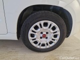  Fiat  Panda FIAT  / 2011 / 5P / BERLINA 1.2 69CV E6 EASY #17