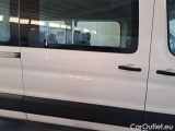  Ford  Transit FORD  / 2019 / 4P / COMBI 330 L3H2 ENTRY 2.0TDCI 130 CV ECO #45