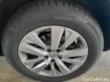  Peugeot  5008 PEUGEOT  / 2020 / 5P / SUV BLUEHDI 130 ACTIVE BUSINESS EAT8 S/S AUT #136