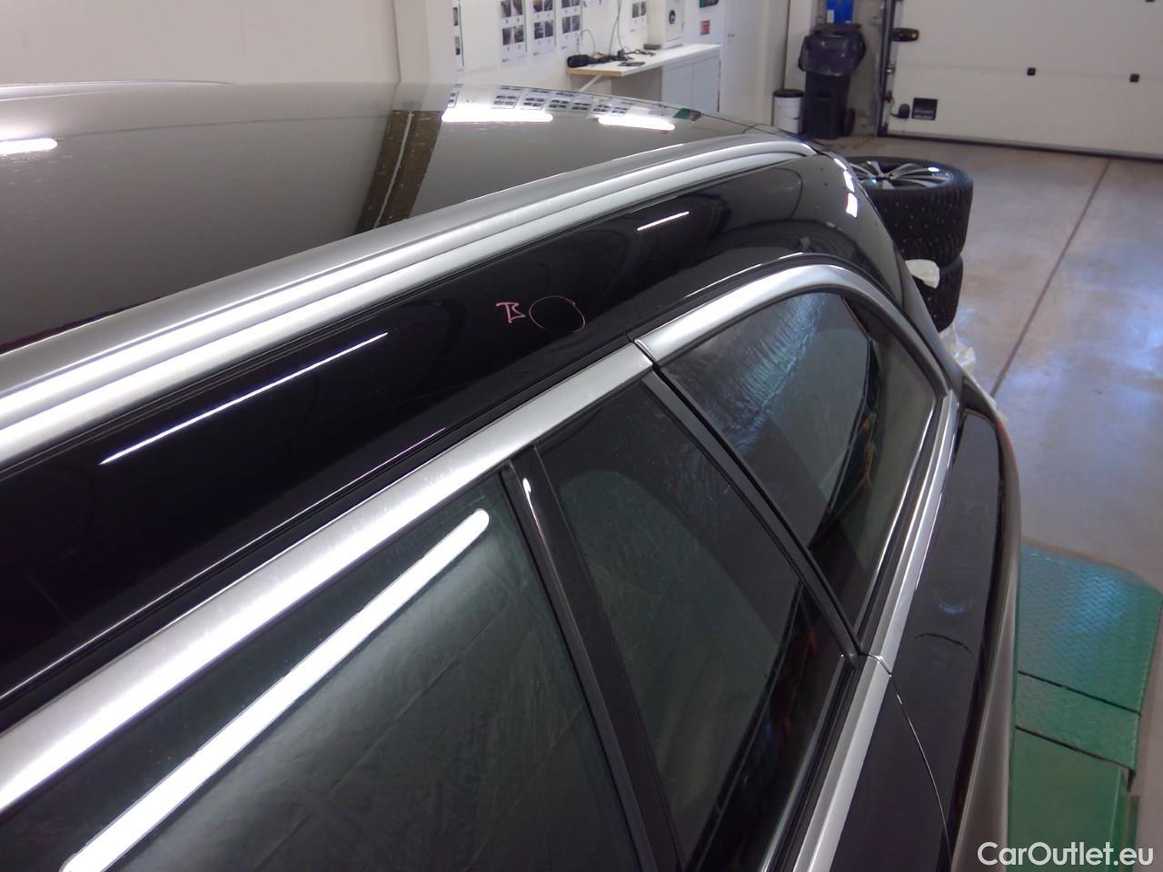  Mercedes  E-Klasse E 300 de T SE Edition Aut #54