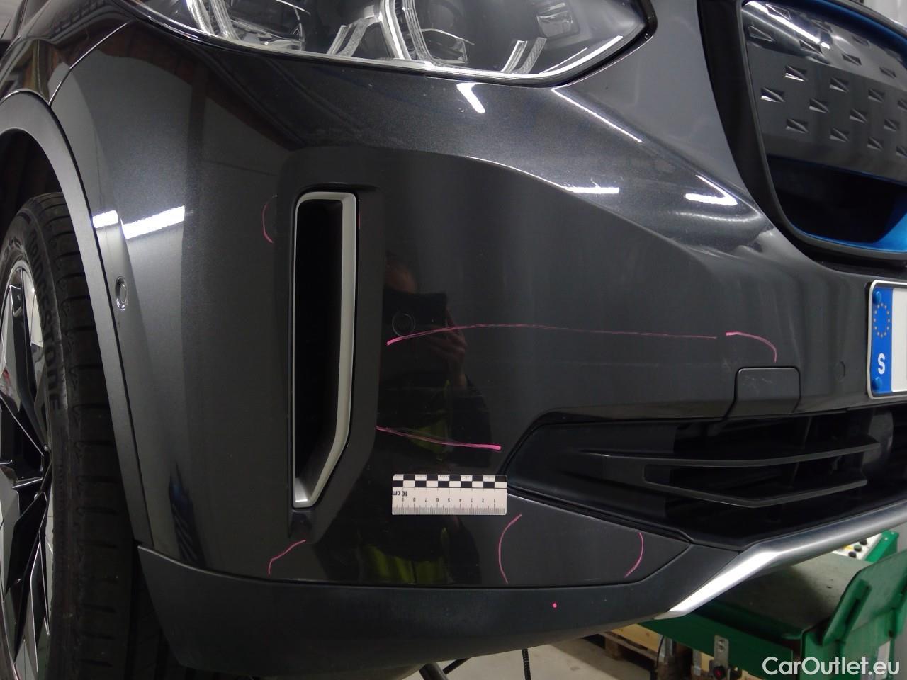  Bmw  iX3  80kWh Charged Plus Aut #1