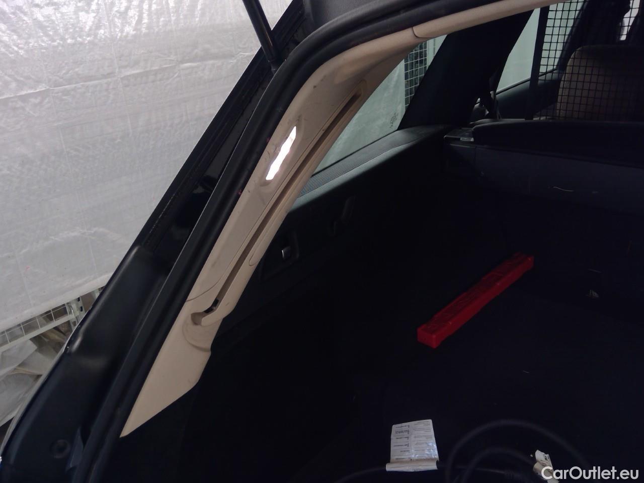  Mercedes  E-Klasse E 300 de T SE Edition Aut #2