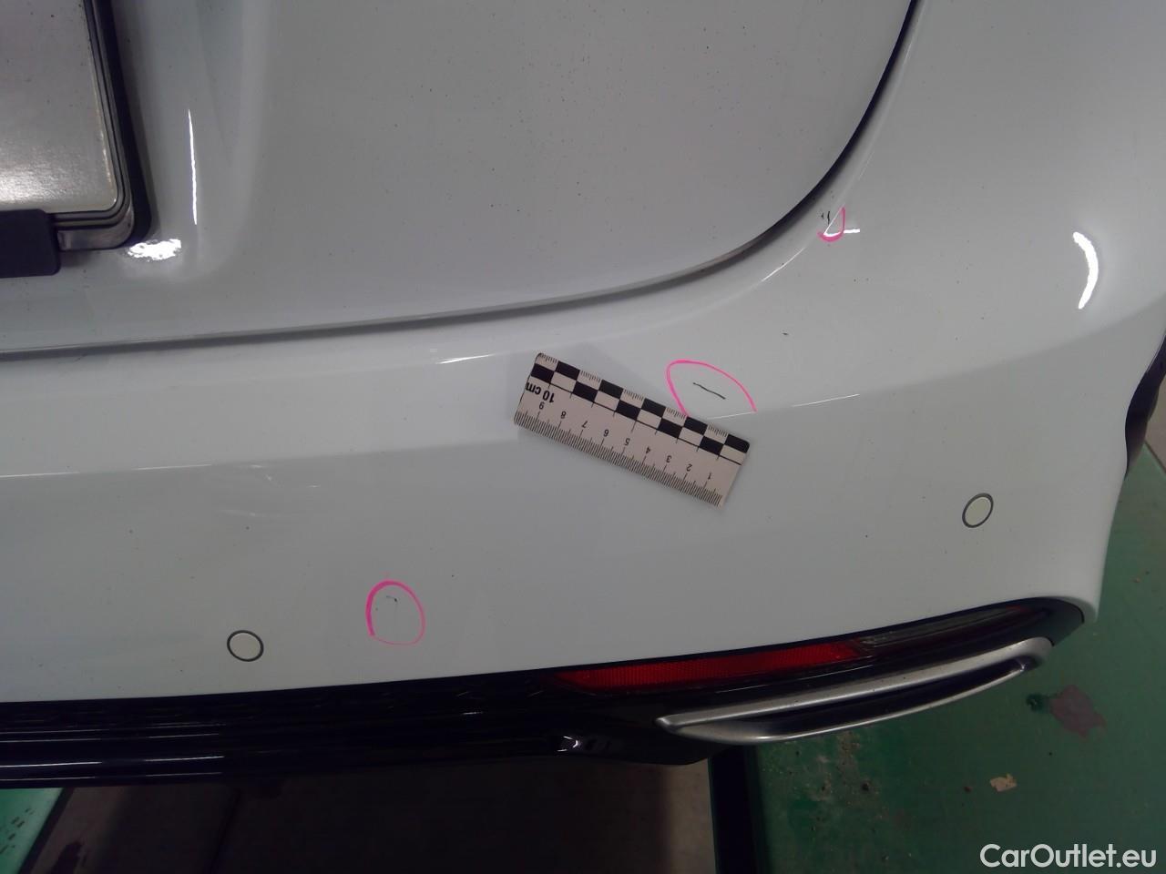  KIA  Cee'd ceed SW 1.6PHEV Advance 5d #19