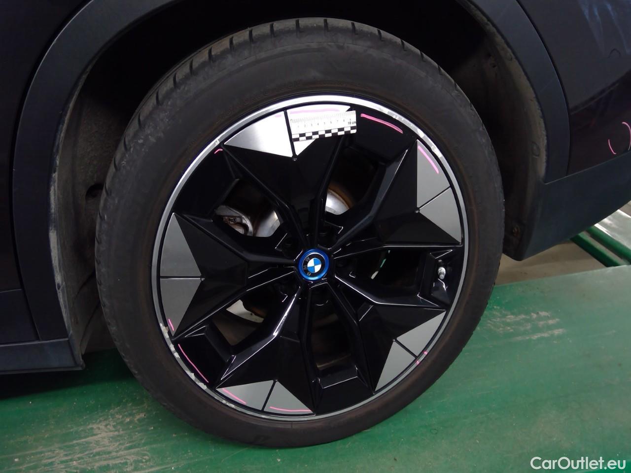  Bmw  iX3  80kWh Charged Plus Aut #24