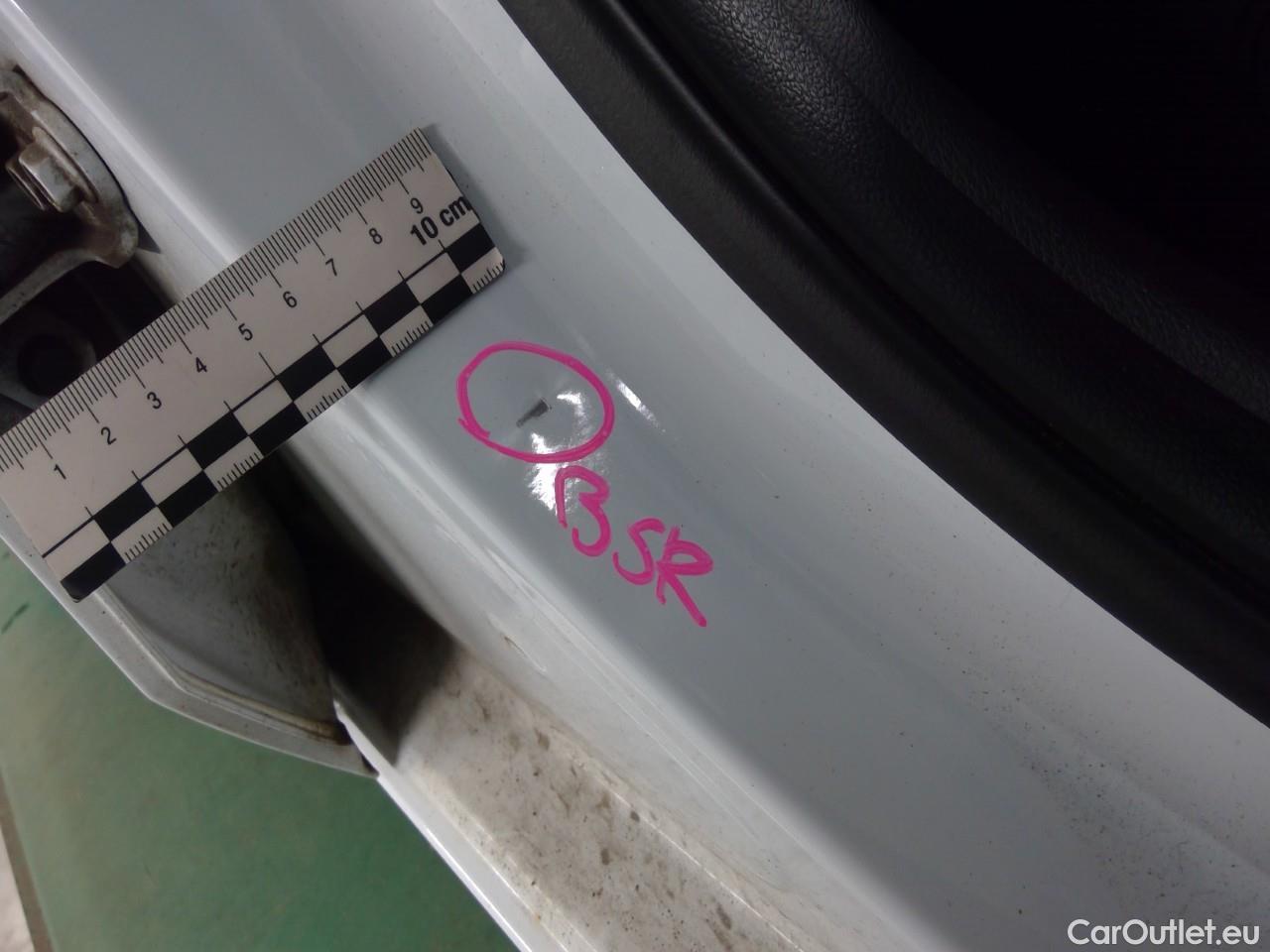  KIA  Cee'd ceed SW 1.6PHEV Advance 5d #26