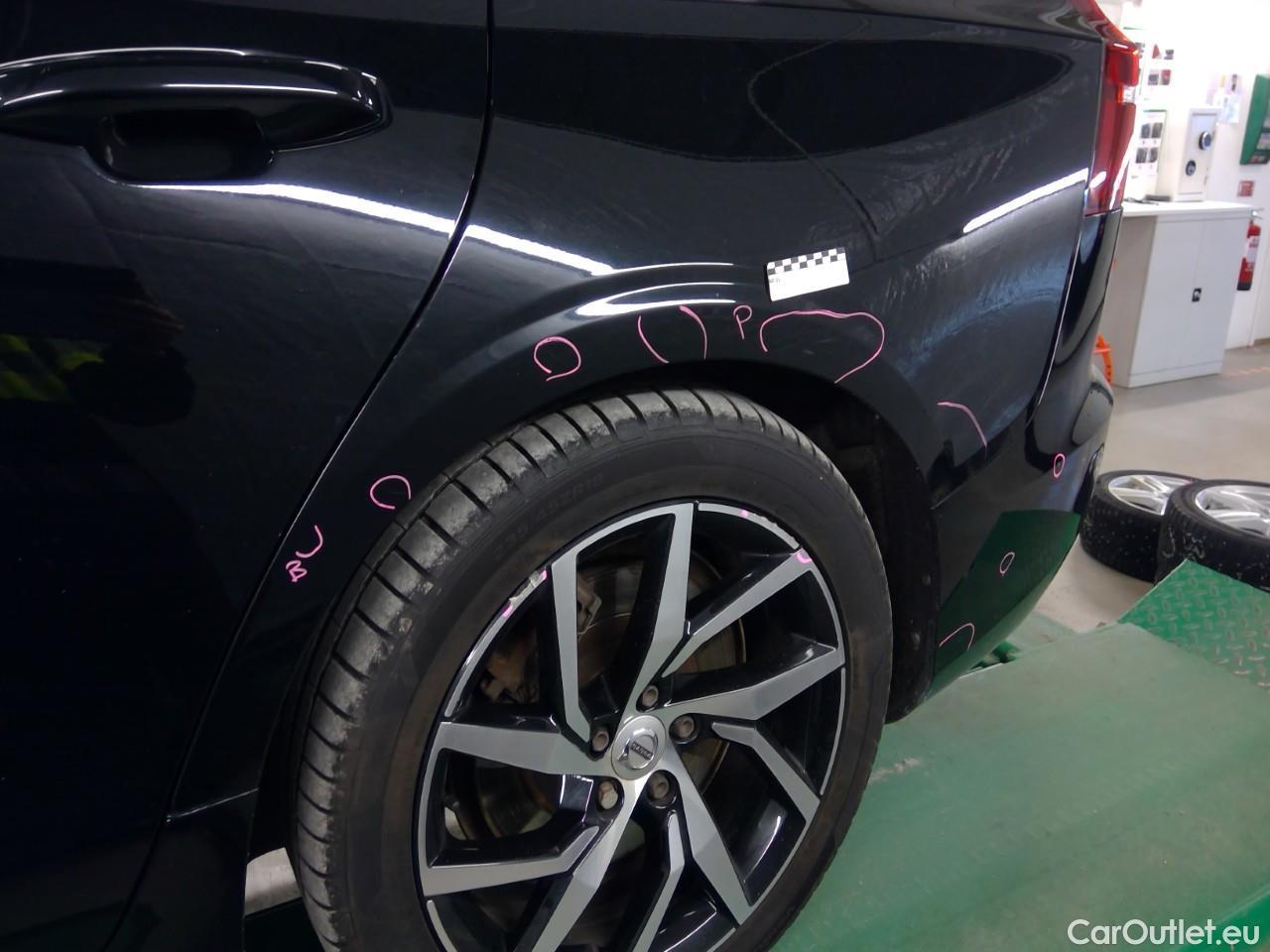  Volvo  V60  T6 TE AWD Momentum Ed.Aut. #42
