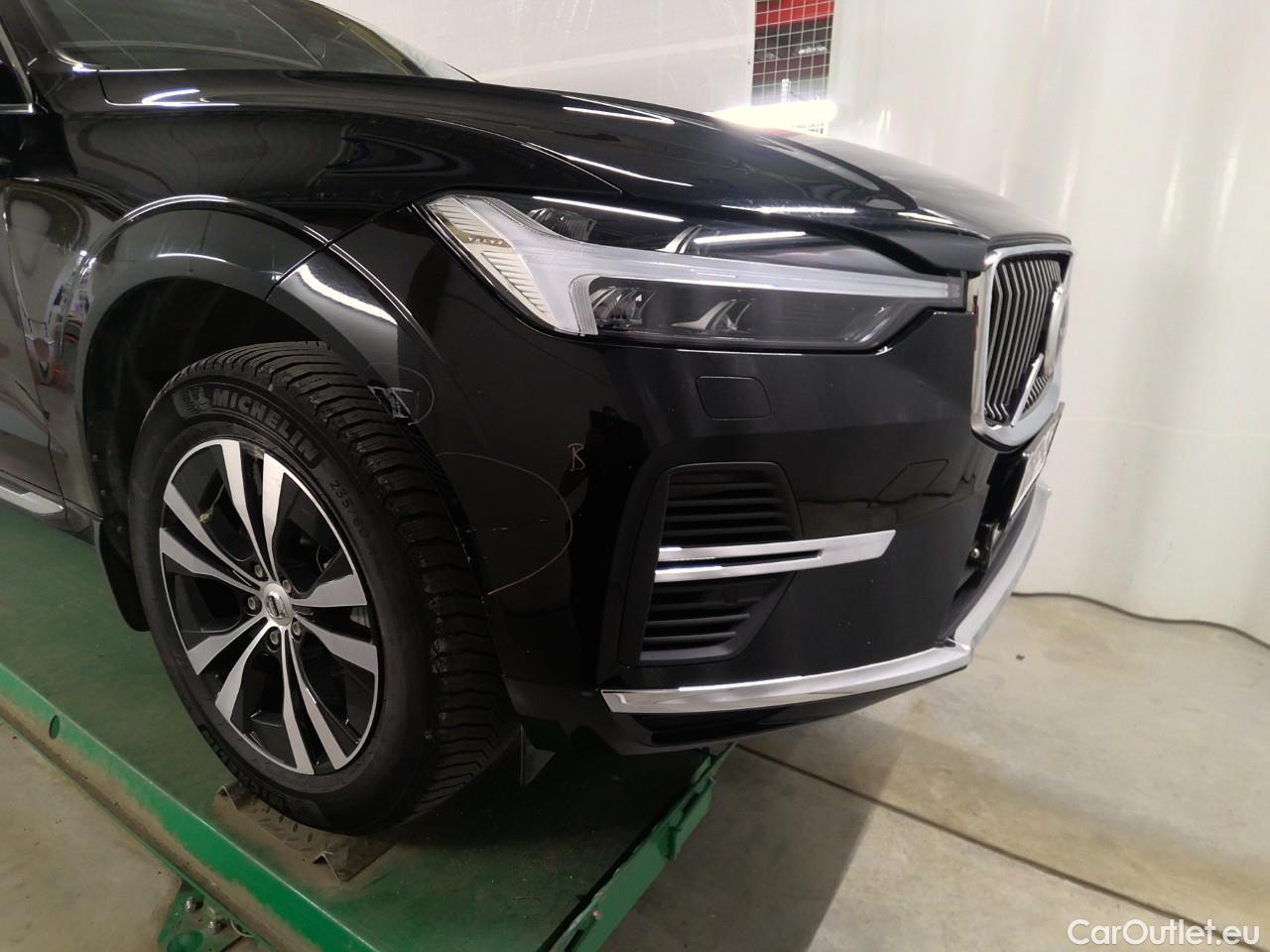  Volvo  XC60  T6 350 Co.Ed.Rec. AWD Aut #16