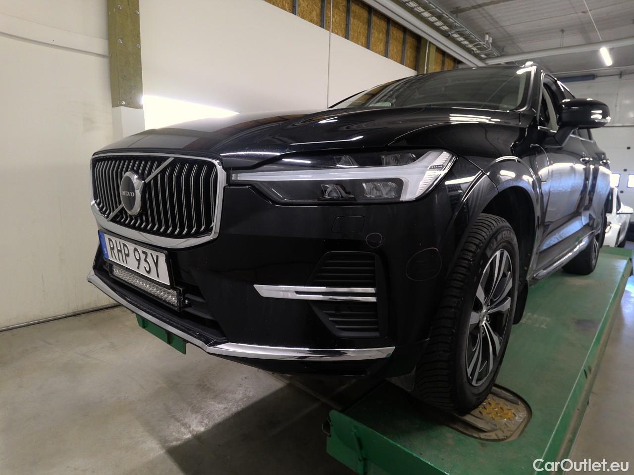  Volvo  XC60  T6 350 Co.Ed.Rec. AWD Aut #19