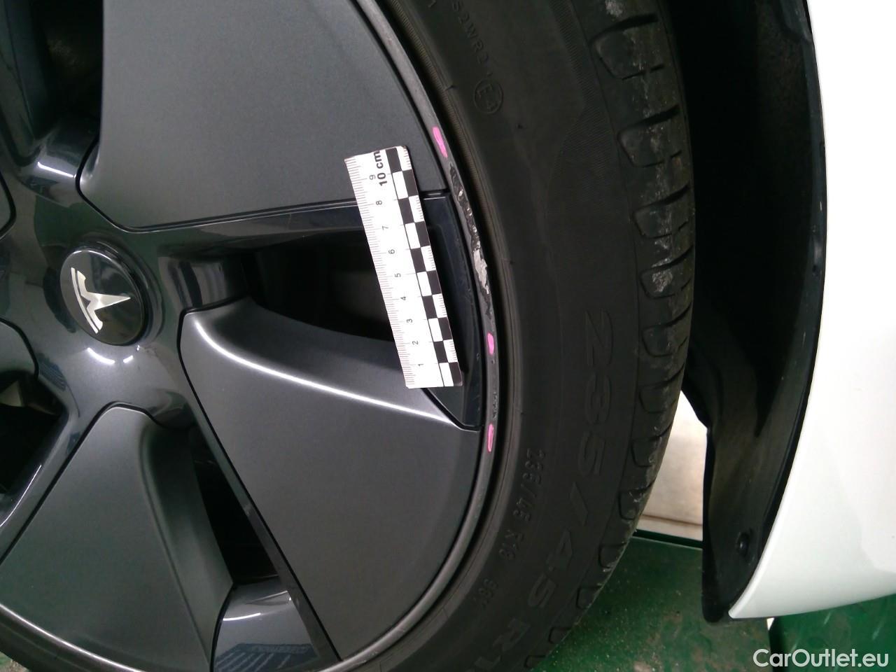  Tesla  Model 3  75kWh Standard Range+ #22