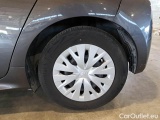  Toyota  Yaris TOYOTA  / 2020 / 5P / BERLINA HYBRID BUSINESS MY20 #19