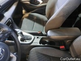  Toyota  Yaris TOYOTA  / 2020 / 5P / BERLINA HYBRID BUSINESS MY20 #100