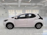  Toyota  Yaris TOYOTA  / 2020 / 5P / BERLINA HYBRID BUSINESS MY21 #8