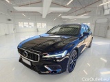  Volvo  V60 VOLVO  / 2019 / 5P / STATION WAGON T6 PLUG-IN AWD AUTOM. CORE 