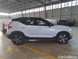  Volvo  XC 40 VOLVO XC40 / 2017 / 5P / SUV T5 PLUG-IN HYBRID AUTO RECHARGE R-DESIGN #7