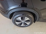  Volvo  XC 40 VOLVO XC40 / 2017 / 5P / SUV T5 PLUG-IN HYBRID RECH INSCRIP EXPR #100