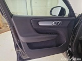 Volvo  XC 40 VOLVO XC40 / 2017 / 5P / SUV T5 PLUG-IN HYBRID RECH INSCRIP EXPR #120