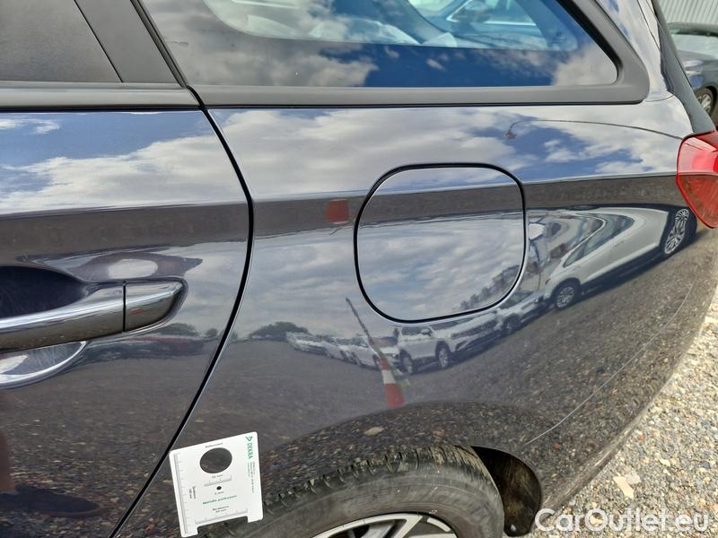  Hyundai  i30   cw (PD)(2017->)  kom.1.0TGDI Family Comf #6