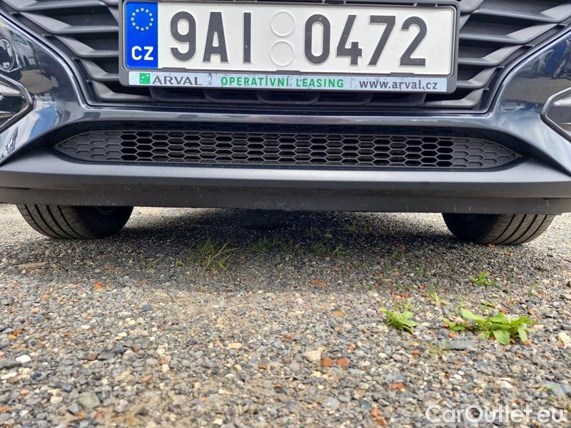  Hyundai  i30   cw (PD)(2017->)  kom.1.0TGDI Family Comf #2