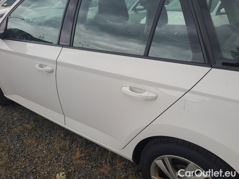 Skoda  Fabia  Combi (2015) Com.1.0TSI 70 Ambition 5d #4