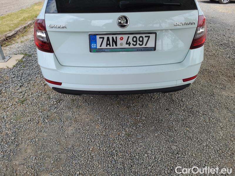  Skoda  Octavia  Combi  (5E5)(03.2017->) OctCom 2.0TSI 140 Style 4x4 AT #13