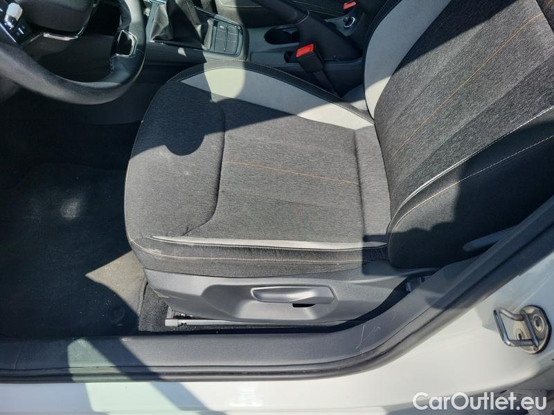  Skoda  Scala  (NW) (2019)  1.0 TSI 81 Style #9