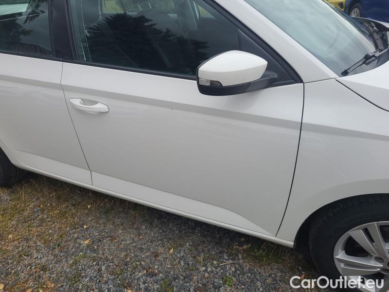  Skoda  Fabia  Combi (2015) Com.1.0TSI 70 Ambition 5d #21