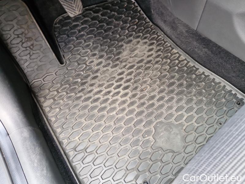 Hyundai  i30   cw (PD)(2017->)  kom.1.0TGDI Family Comf #12