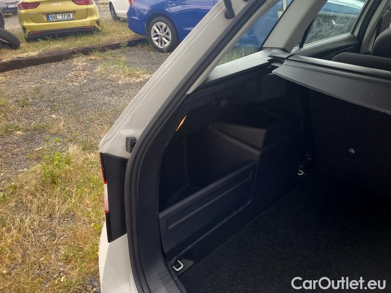  Skoda  Fabia  Combi (2015) Com.1.0TSI 70 Ambition 5d #14