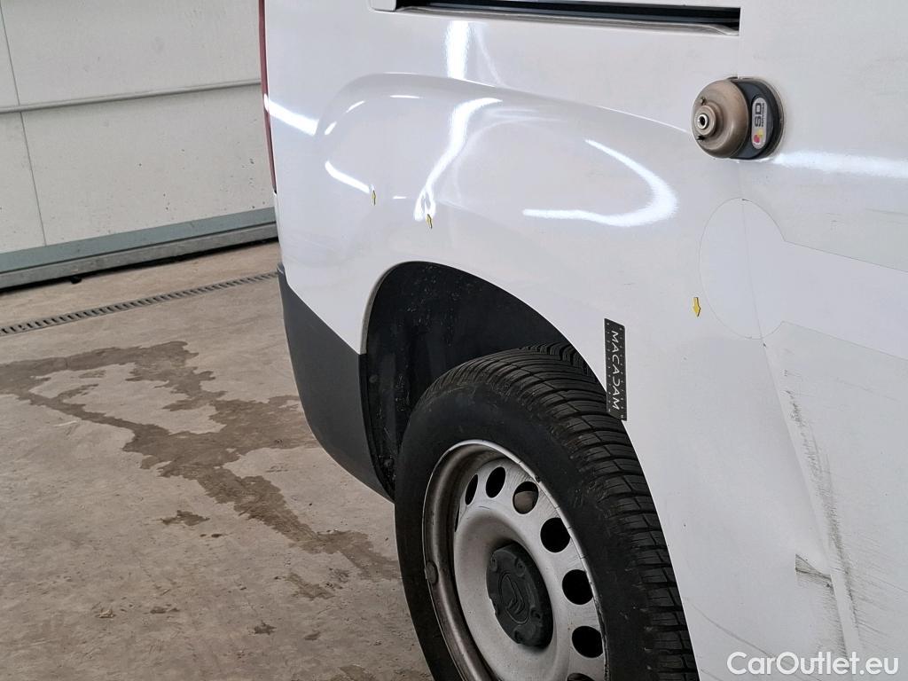  Citroen  Berlingo  Fourgon Club XL 950 1.5 BlueHDi 100CV BVM5 E6dT #8