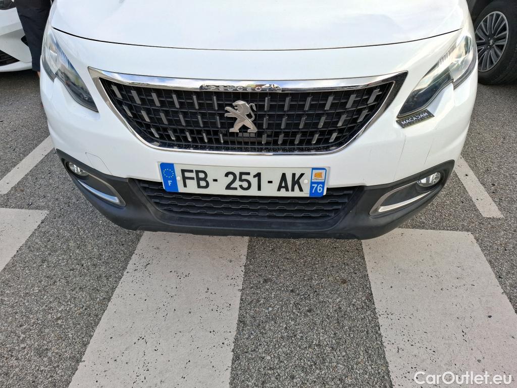  Peugeot  2008 PEUGEOT  / 2016 / 5P / Crossover Puretech 82 S&S €6.c ACTIVE #15