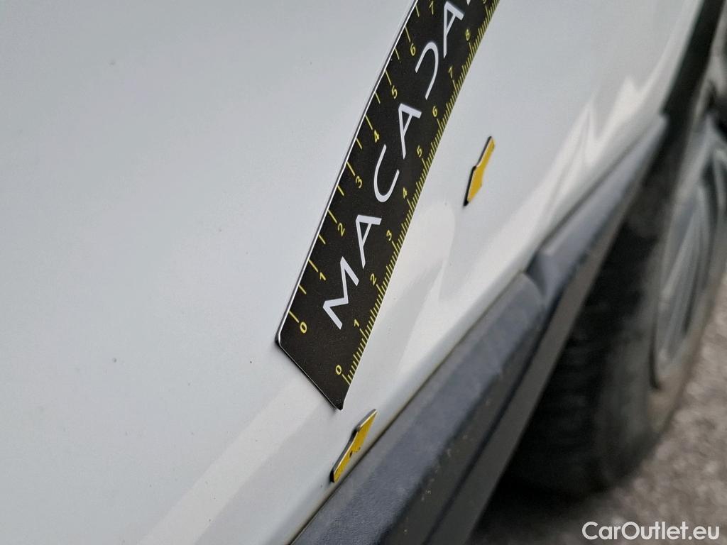  Peugeot  2008 PEUGEOT  / 2016 / 5P / Crossover Puretech 82 S&S €6.c ACTIVE #10