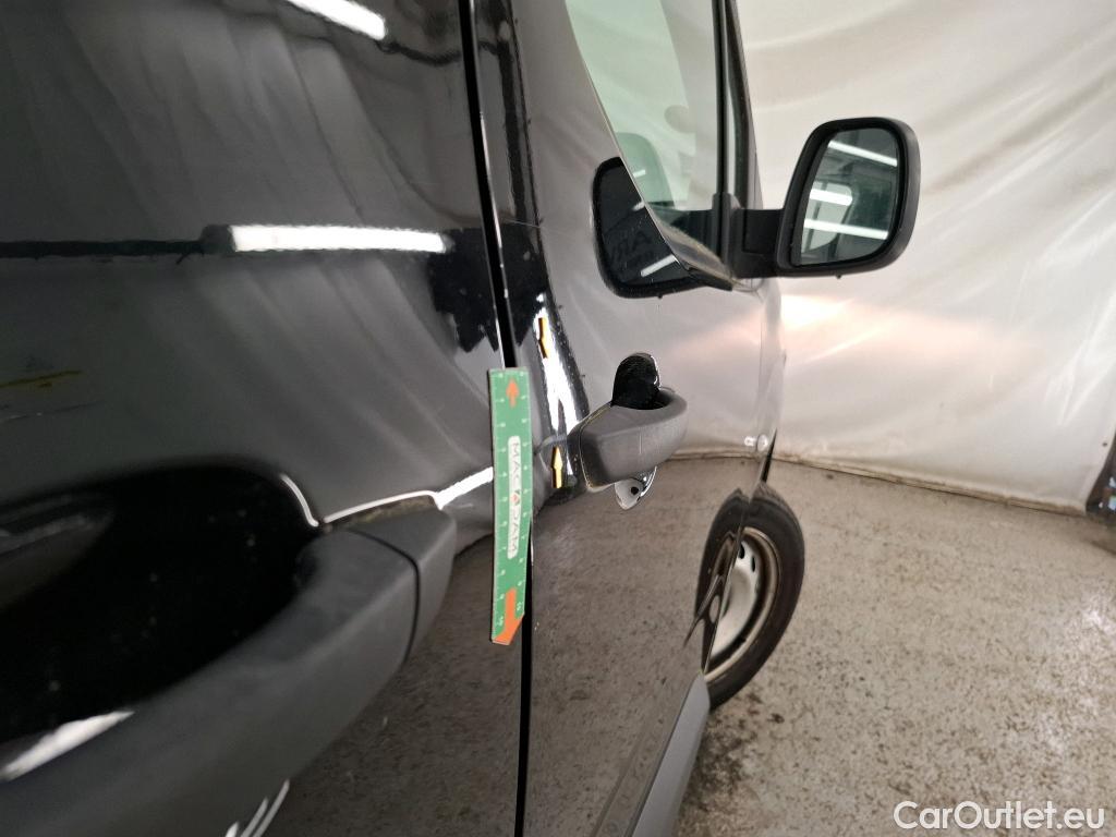  Citroen  Berlingo  Fourgon Club M 1000 1.5 BlueHDi 130CV BVA8 E6dT #23