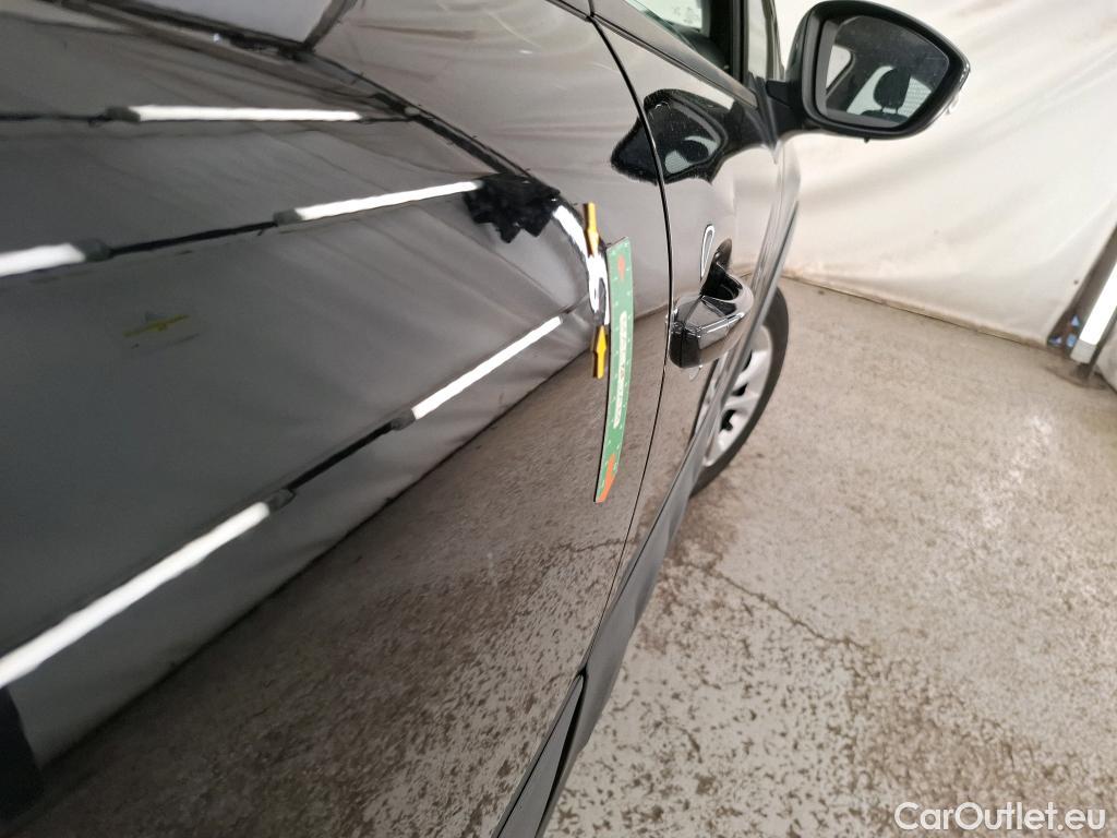  Citroen  C3  Société Feel Nav 1.2 PureTech 80CV BVM5 E6 #4