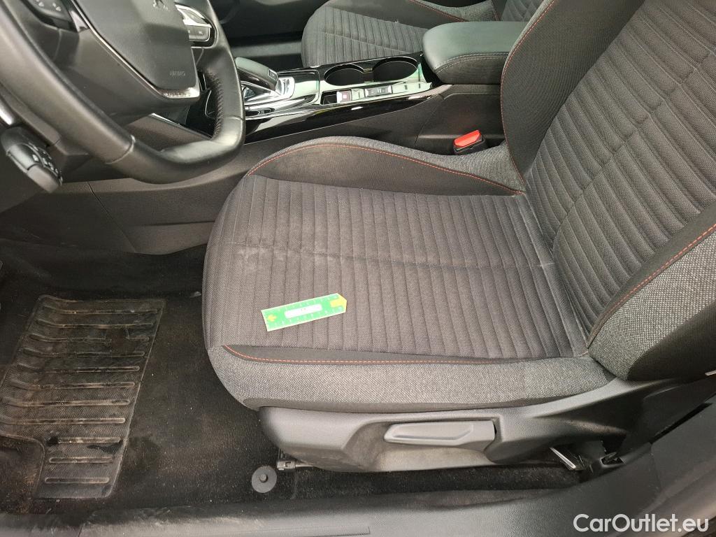  Peugeot  2008  Active Pack 1.2 PureTech 130CV BVA8 E6d #26