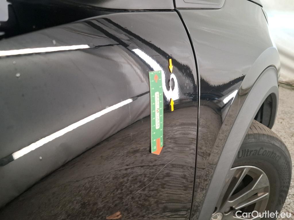  Peugeot  2008  Active Pack 1.2 PureTech 130CV BVA8 E6d #8